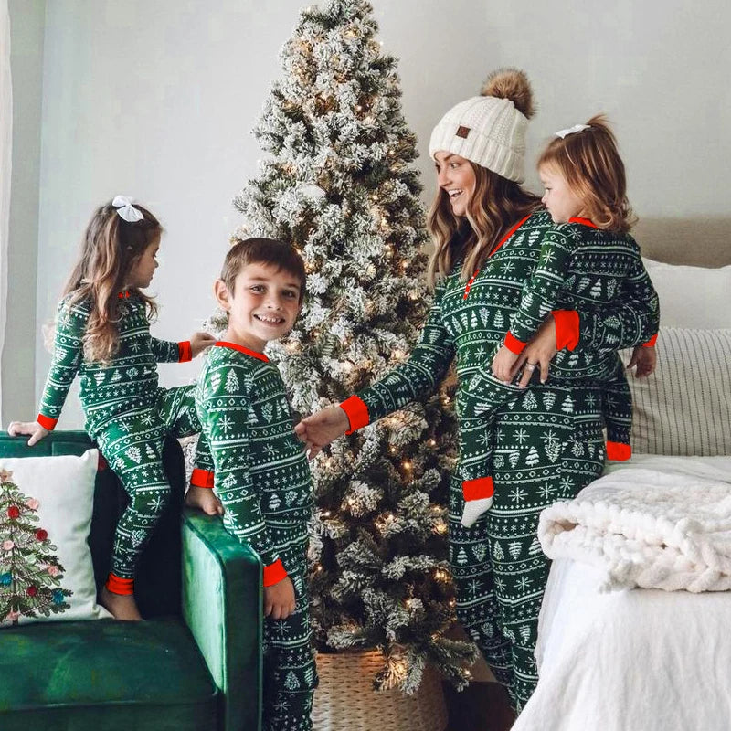 2025 Family Christmas Matching Pajamas Clothes Set Adult Kid Pyjama Homewear Dad Mom Children's Baby Christmas Nightwear Outfit